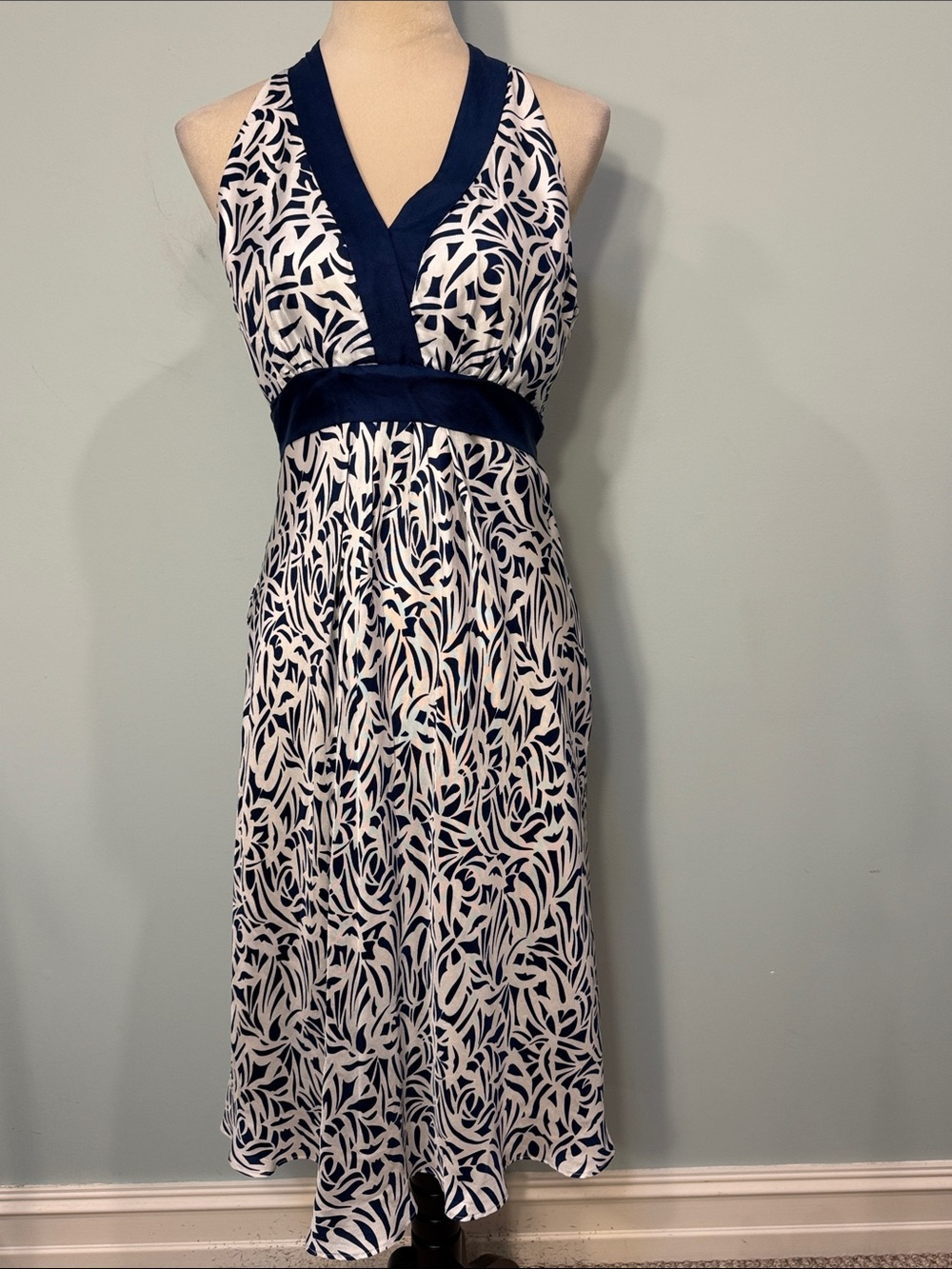 Ann Taylor Silk Navy and White Patterned Halter Midi Dress - Picture 2 of 11